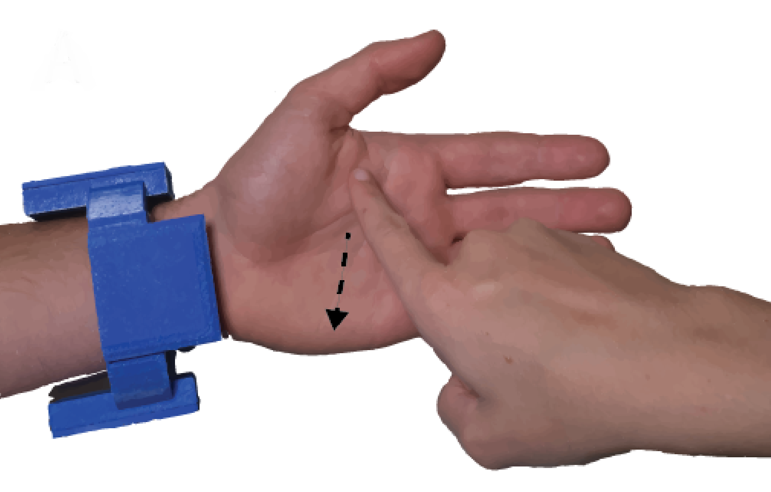 A Smart Bracelet Supporting Tactile Communication and Interaction